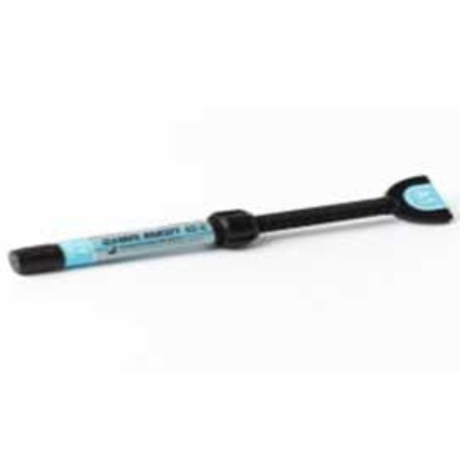 Clearfil Majesty ES-2 Classic, Light-Cure, Syringe Refill, Universal Viscosity, 3.6 g, A1, 1/Pk, 3020KA