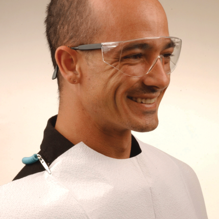 Contour Neck Bib 18x22 3+1 Ply White 400/Cs, WERUEC